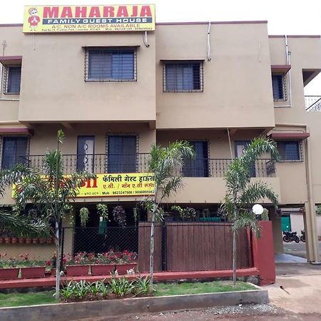 Maharaja Family Guest House لونافالا المظهر الخارجي الصورة