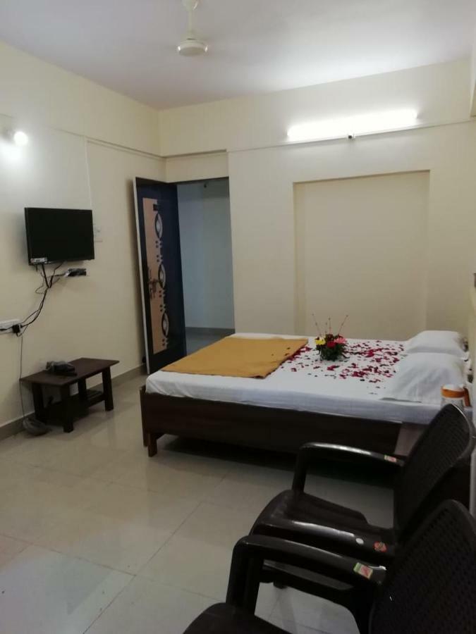 Maharaja Family Guest House لونافالا المظهر الخارجي الصورة